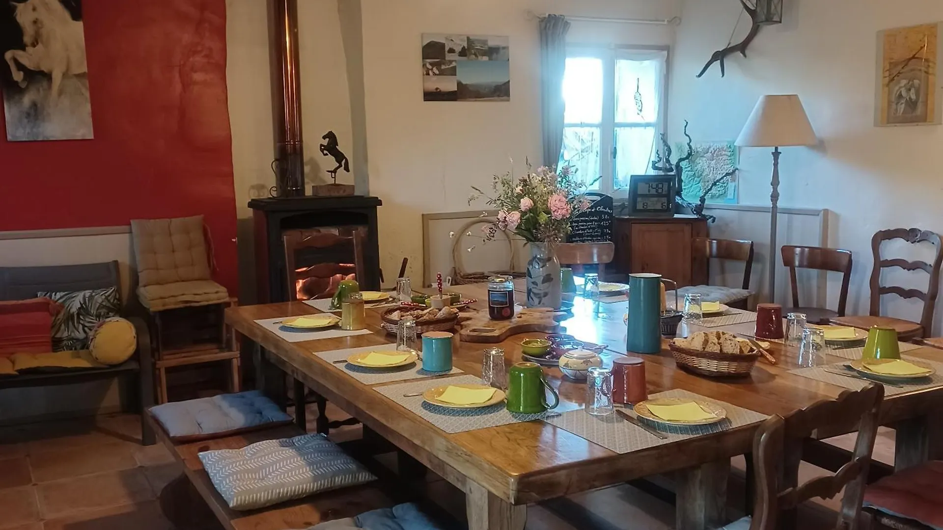 Chambre Dans Ferme Provencale Ongles 0*,